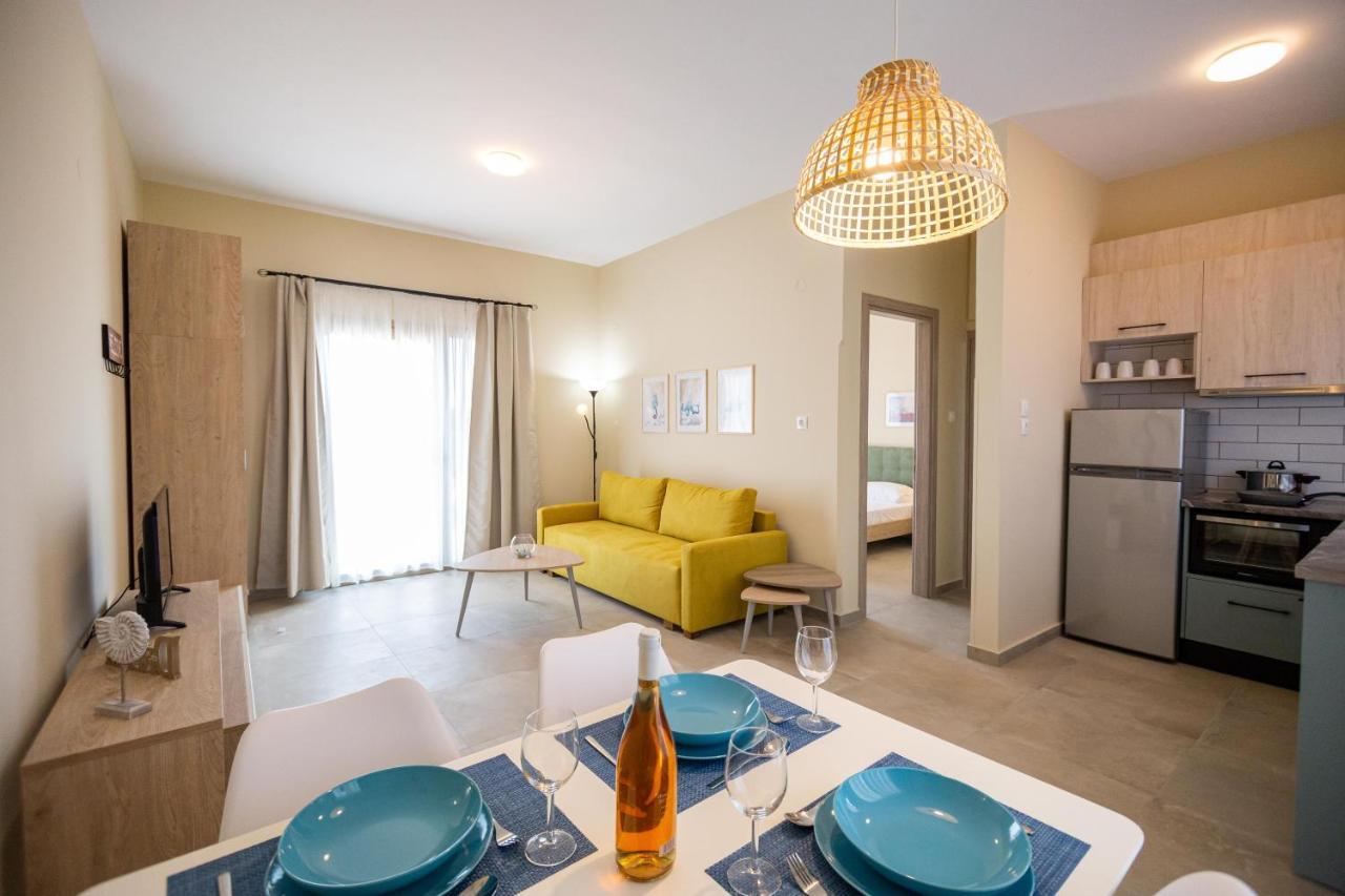 Varkes Suites 1 Nea Poteidaia Exteriér fotografie