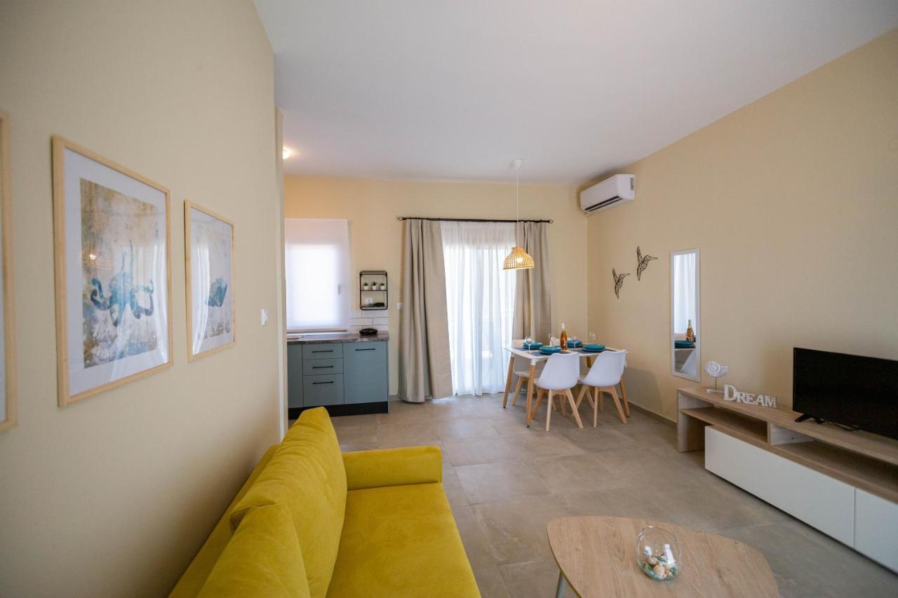 Varkes Suites 1 Nea Poteidaia Exteriér fotografie